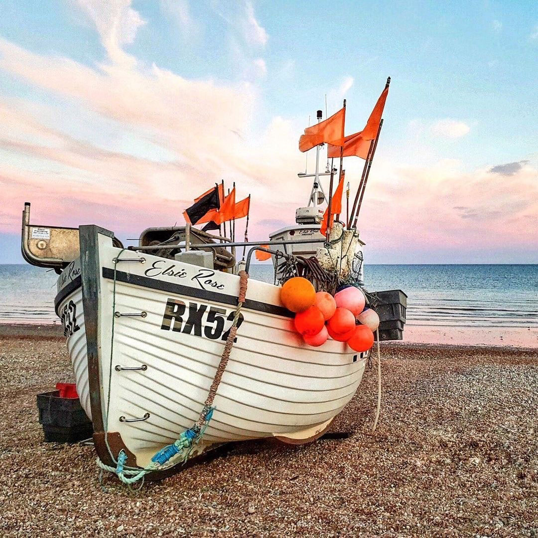 The Elsie Rose boat on the beach. Credit: Sussex Bloggers.